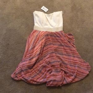 BRAND NEW strapless dress!